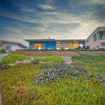 Oceanfront Villa With Private Beach Access, Remodeled Kitchen