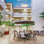 Days Inn By Wyndham Carlsbad