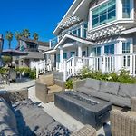 Luxury Ocean Views - 6 Bedroom Home - Steps To Sand