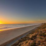 90 Walk Score - Steps To Beach & Dining - Reserved Parking
