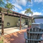 Hot Tub, Fire Pit, Bbq, Shuffleboard, Walk To Beach