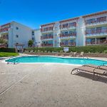 La Costa Gem - Condo For 3