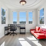 Spacious Luxury Home In Gated Community With Resort Pool & Scenic Views