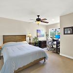Oceanview Oasis With Roofdeck Hot Tub