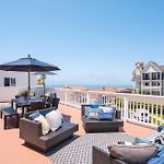 Beachwalk Villas