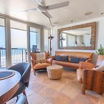 Oceanfront Condo On Sand, Walk To Carlsbad Village