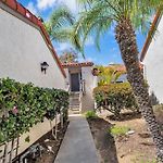 2Br Condo With Views Near Shops And Food, Fast Wifi