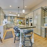1 Mi To Beach! \'Carlsbad Retreat\' W/ Serene Garden