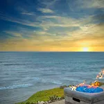 Oceanfront Villa With Private Beach Access, Remodeled Kitchen