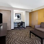 La Quinta By Wyndham Carlsbad - Legoland Area