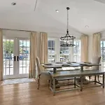 Walk To Beach, Ac, Firepit, Grill