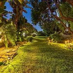 Newly Renovated Tropical Bungalow In Carlsbad