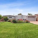Cozy Carlsbad Home - 2 Blocks To Beach