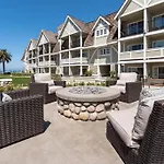 Steps From The Beach 2 Bedroom Apt With Ocean View