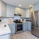 Pet Friendly Beach Bungalow, Close To Beach