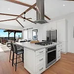 Oceanview Rooftop Patio - Walk To The Beach & Park