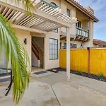Bright Townhome In Carlsbad 1 Mile To Beach!