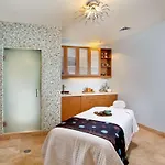Cape Rey Carlsbad Beach, A Hilton Resort & Spa