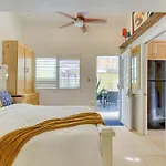 Carlsbad Bungalow Patio, Hot Tub, Close To Beach!