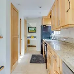 Carlsbad Bungalow Patio, Hot Tub, Close To Beach!