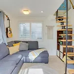 Carlsbad Bungalow Patio, Hot Tub, Close To Beach!