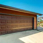 2489 Ocean Street Main