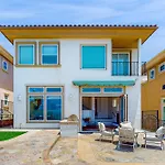 Carlsbad Sunset Escape Ocean View Home With Outdoor Living, Spacious Bedrooms & Fireplace