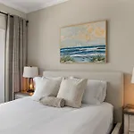 Carlsbad Village Escape 3-Bed 2,5-Bath Steps From The Beach