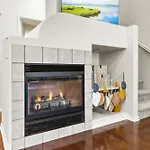 Spacious Comfort Carlsbad Home