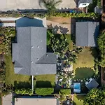 Coastal Palm Haven - With Hot Tub