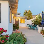 Walk To Beach, Outdoor Living, Pet-Friendly!