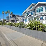 3636 Carlsbad Blvd - Upper
