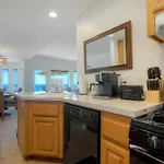 2751 Ocean Street