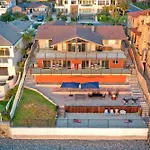 Oceanfront Getaway - Ocean Views - Fire Pit - Bbq - Beach Access