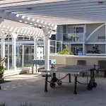 Carlsbad Inn Beach Resort