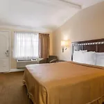 Rodeway Inn Carlsbad