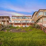 3009 Ocean St D Beautiful Beachfront Condo With Deck