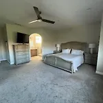 Beach Oasis In Carlsbad Village