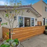 Steps To Beach, 2Br Dog Friendly Home With Fire Pit