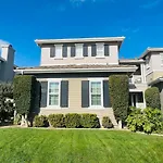 Newly Built Coastal Southern California Getaway