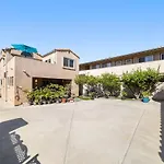 Hot Tub Ocean Views 3 Bedroom Private Home