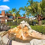 Carlsbad Hideway Pool Spa