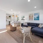 Carlsbad Bungalow Large Backyard