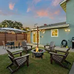 Casa Sol - 4 Bed, Sleeps 8, Bike To Lagoon And Beach