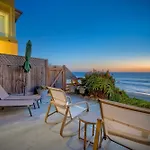 Oceanfront Condo, Private Patio, Beach Access, Sunset Views