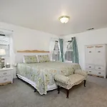 Carlsbad Home, Walk To Beach Home