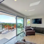 Entire Residence In Carlsbad