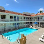 Motel 6-Carlsbad, Ca - East Near Legoland