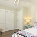 Ultimate Beach Bungalow - 1 Block From Beach - Huge Backyard