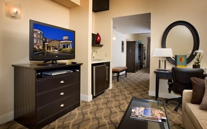 Hotel West & Carlsbad